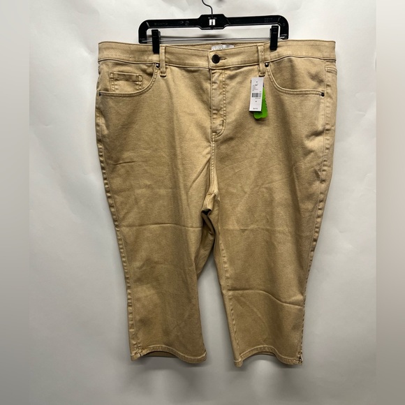 Lane Bryant Tan signature Fit High Rise Petal Capri Jeans Size 24 - Picture 2 of 8